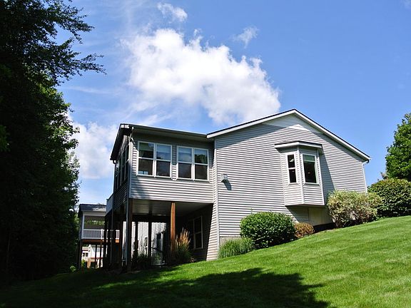 3rd image of 6690 Green Valley Ct SE #23