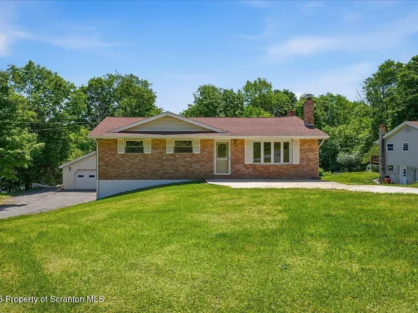 82 Jubilee Rd, Covington Township, PA 18424
