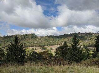 1105 Sunshine Rd, Roseburg, OR 97470