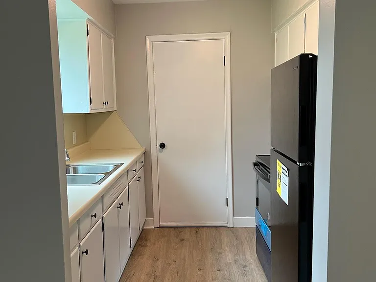 5454 Maybee Rd — Photo 3