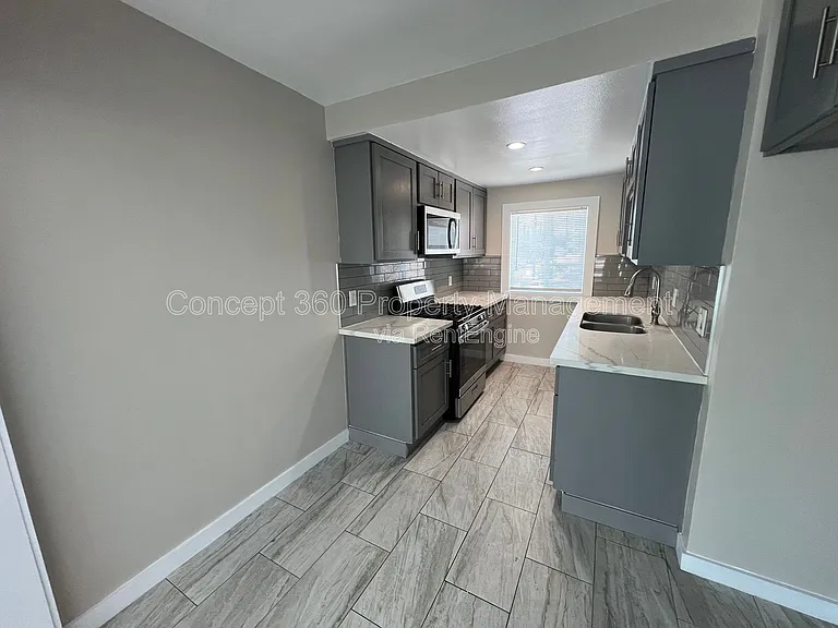 7370 Neo St #7 — Photo 7