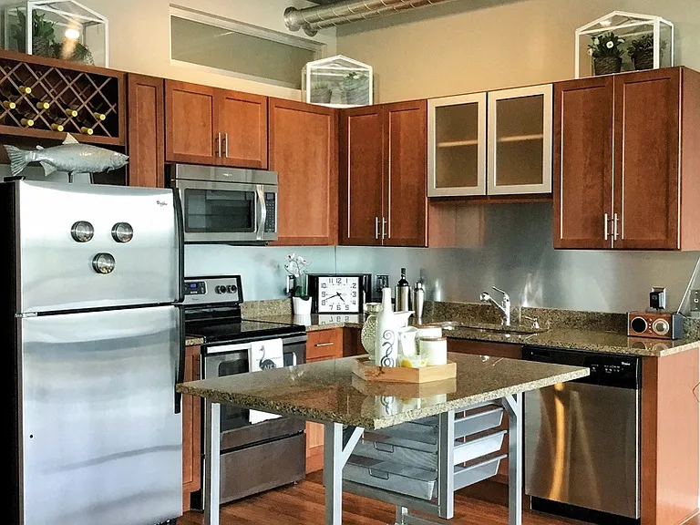 Ann Arbor City Club Apartments — Photo 9