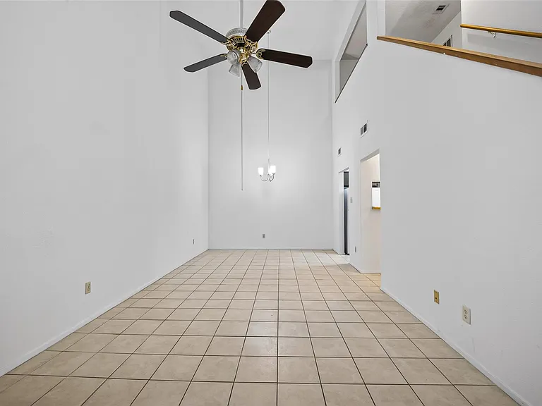 9435 Pagewood Ln — Photo 7