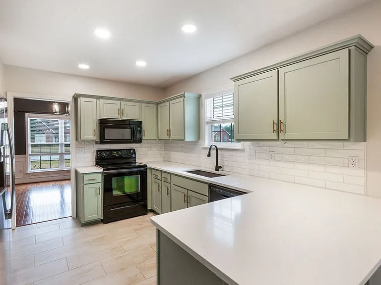 107 Deerfield Hills Rd — Photo 11