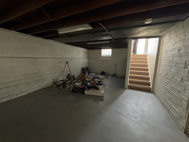 21570 Priday Ave — Photo 8