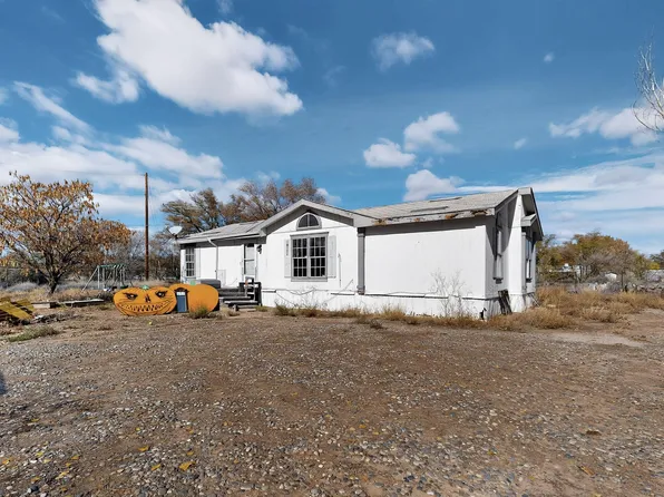 1907 Valley Rd SW, Albuquerque, NM 87105