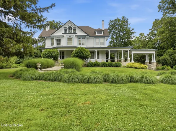 11804 Ridge Rd, Anchorage, KY 40223