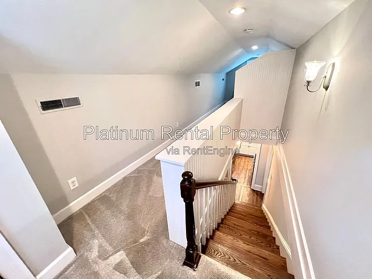 428 E Side Ave SE — Photo 21
