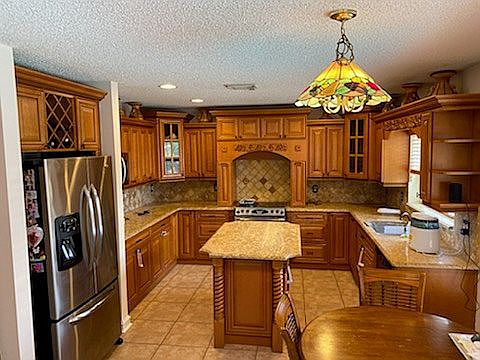 2nd image of 20833 NW 14th Ct