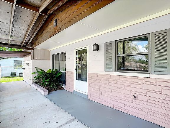 2nd image of 2716 Geoffrey Dr