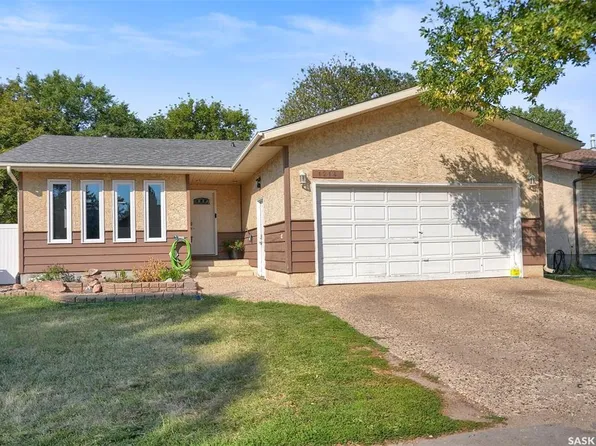 1214 Devonshire DRIVE N, Regina, SK S4X 3E1