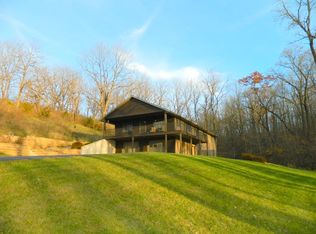 1261 W Puddledock Rd, Argyle, WI 53504