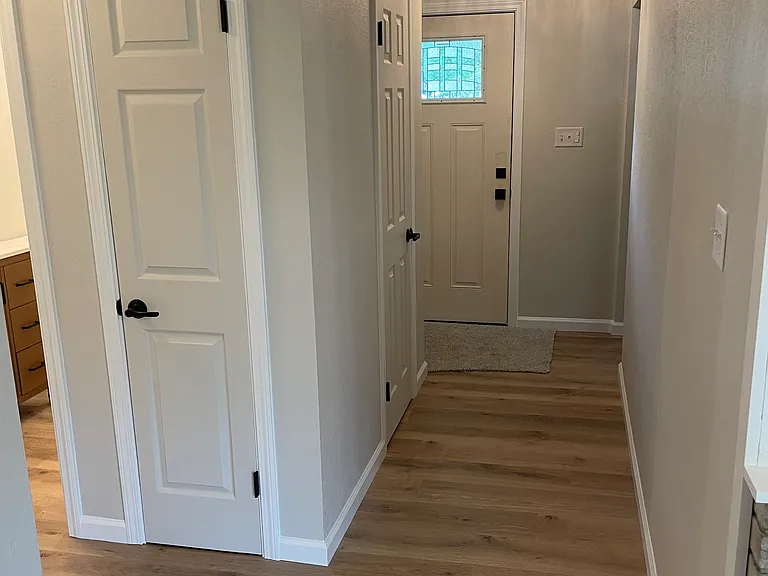 317 Country Club Ter — Photo 11