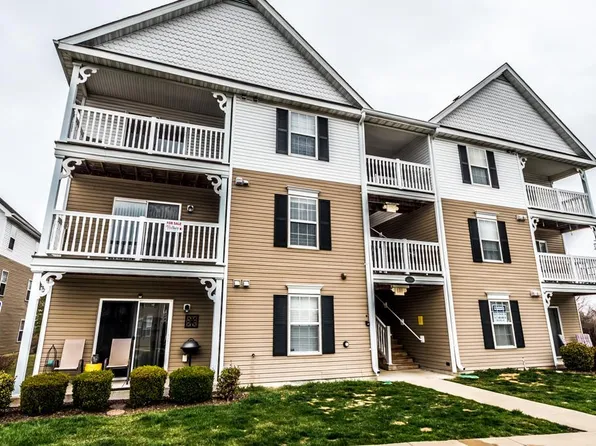 9744 Bexley Station Dr #8F, Saint Louis, MO 63123