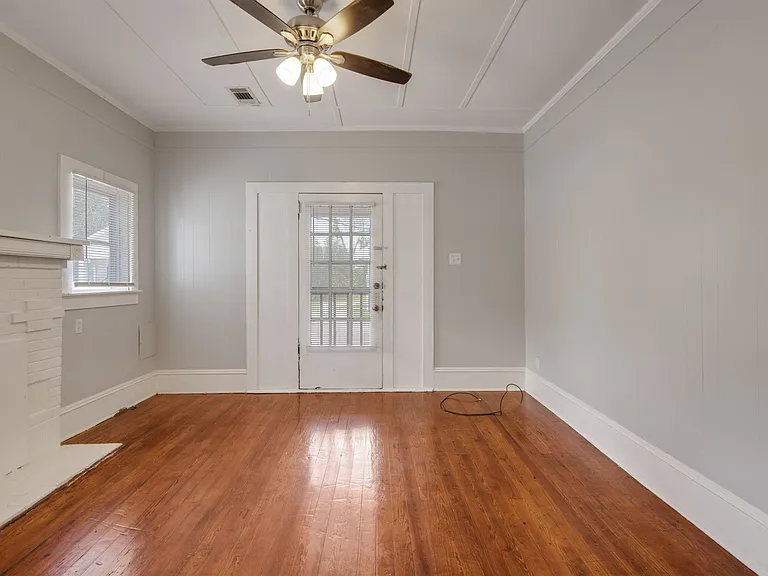 218 Jackson St #A — Photo 17