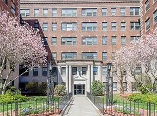 2001 Commonwealth Ave, Brighton, MA 02135