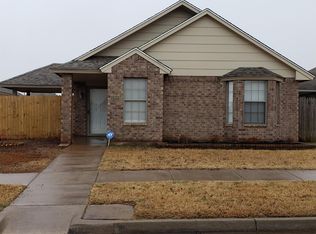 1300 SW 23rd St, Moore, OK 73170