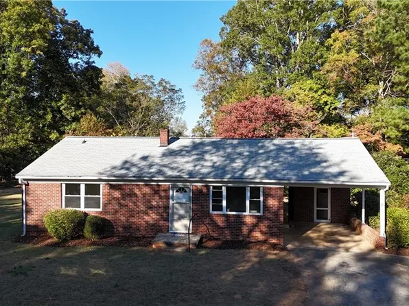 1454 Tory Ln, Asheboro, NC 27205