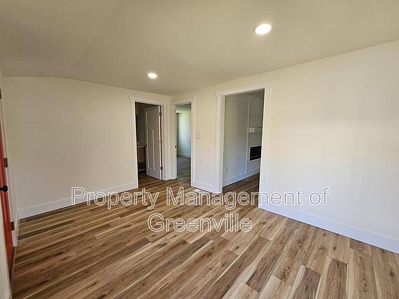 4th image of 20 Highway 42 #2453