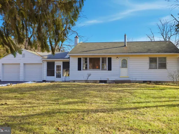 550 S 60th St, Harrisburg, PA 17111
