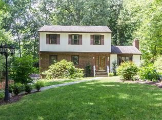 6 Raquel Dr, Danbury, CT 06811