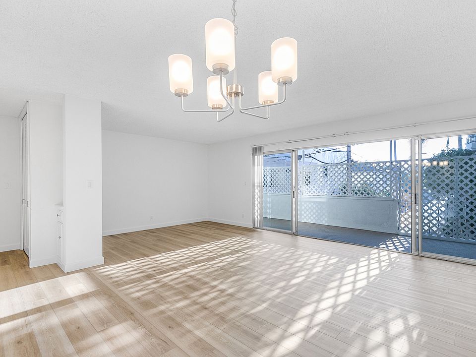 1st image of 825 S Gretna Green Way APT P