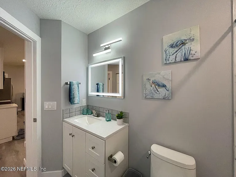 232 Nesmith Ave — Photo 31