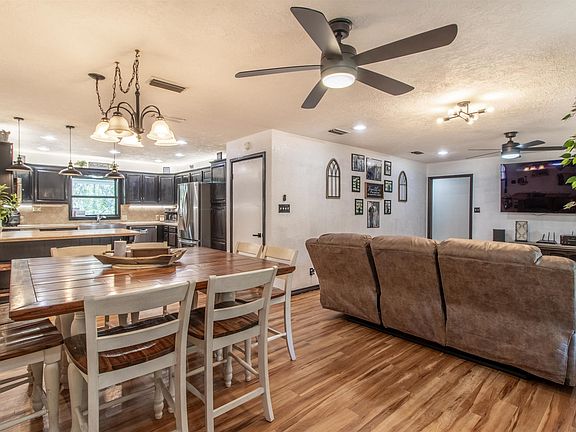 5th image of 513 Lance Rd