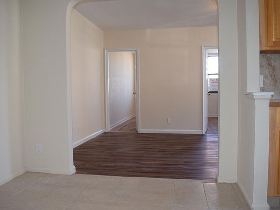 4th image of 1649 Taylor Ave APT 1A