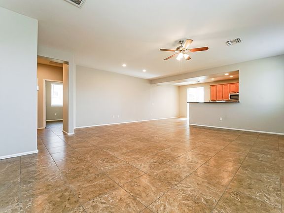 3rd image of 7554 S Ocean Port Dr