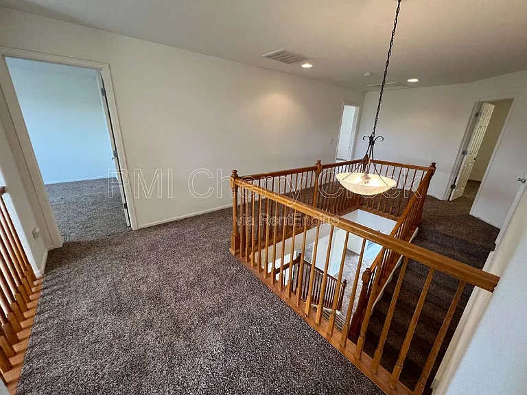 2115 Selenite Ct — Photo 14