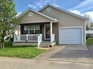 86 Palm Dr, Huntington, WV 25705