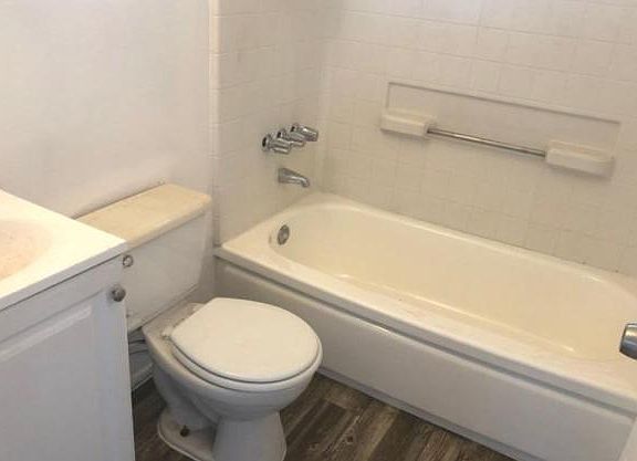5th image of 304 W Ventura St APT 5