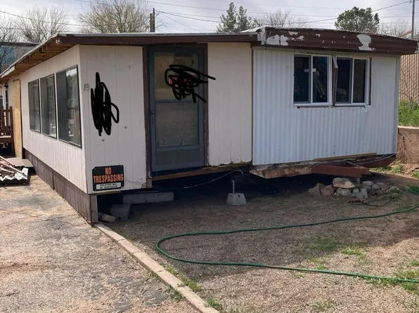 490 Hillcrest Dr, Benson, AZ 85602