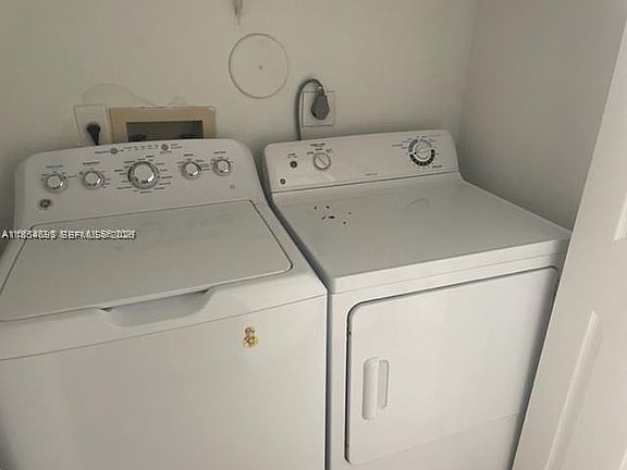 5th image of 12950 Vista Isles Dr APT 411