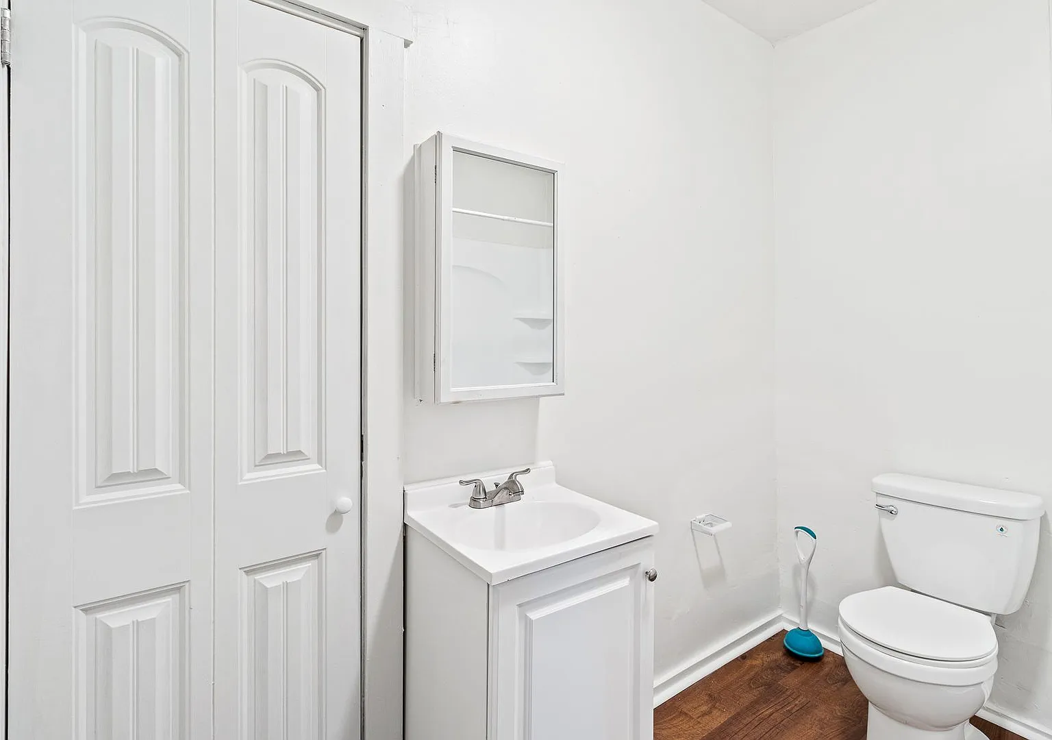 Charming 3-Bedroom Single-Family Home in New Albany Available Oct 15! — Photo 2
