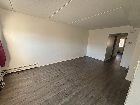 4th image of 193 Beach 59 St #2