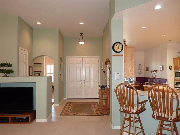 3rd image of 4190 Tahoe Vista Dr