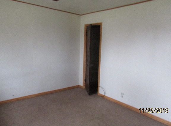 4th image of 17122 Greenbay Ave