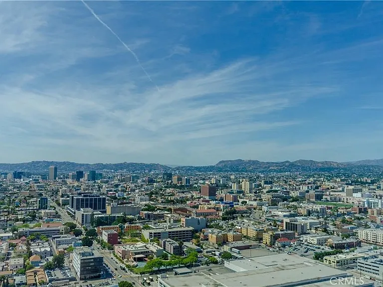 900 W Olympic Blvd #36B — Photo 12