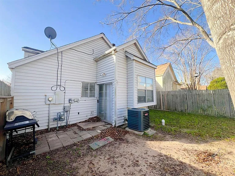 18586 N Lyford Dr — Photo 16
