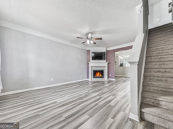 4th image of 388 Weatherstone Pl