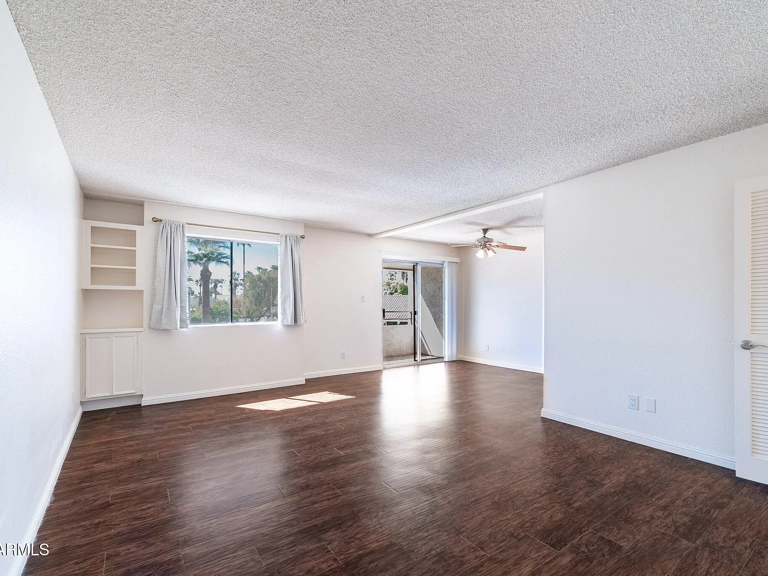 Studio, 1.0 bath, 520 sqft, $1,500 — Photo 3