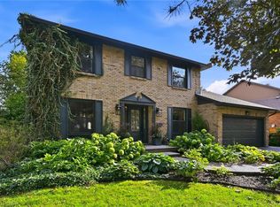 51 Chatterson Dr, Hamilton, ON L9G 1B6