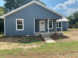 412 E Church St, Strawn, TX 76475