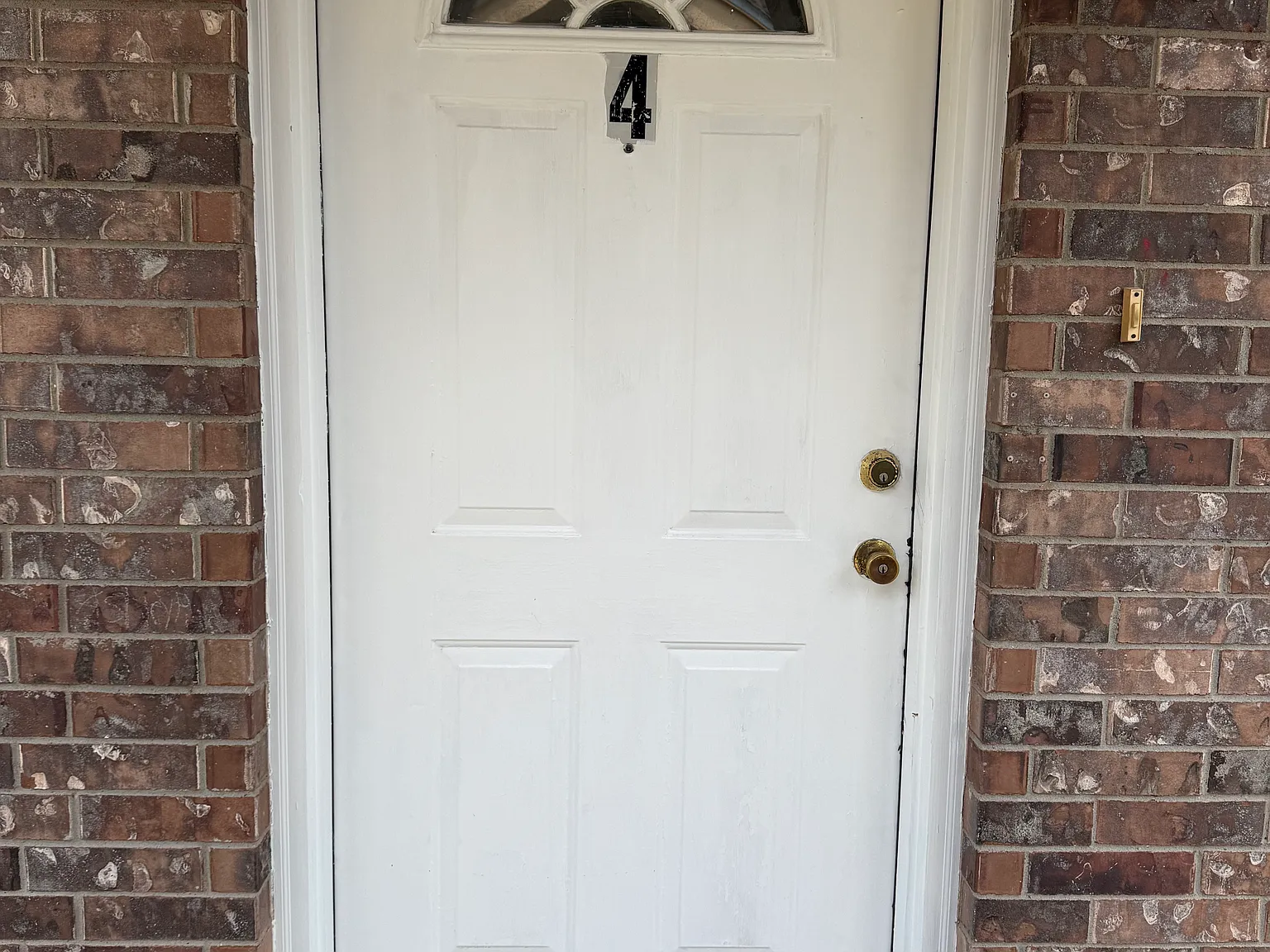 2 bed, $875 — Photo 1