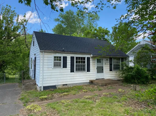 19 Maple St, Clarksville, TN 37042