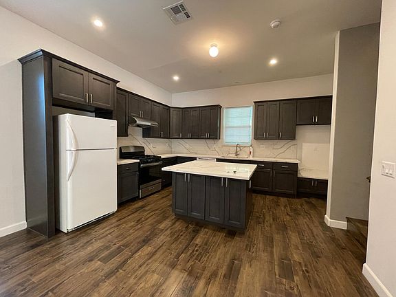 4th image of 516 N El Molino Ave