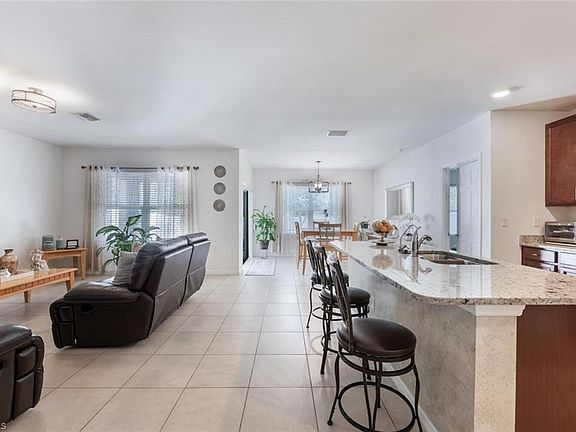 3rd image of 26983 Wildwood Pines LN