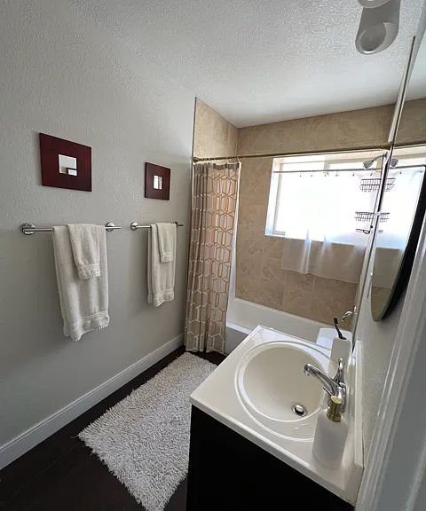 768 Dexter St — Photo 14